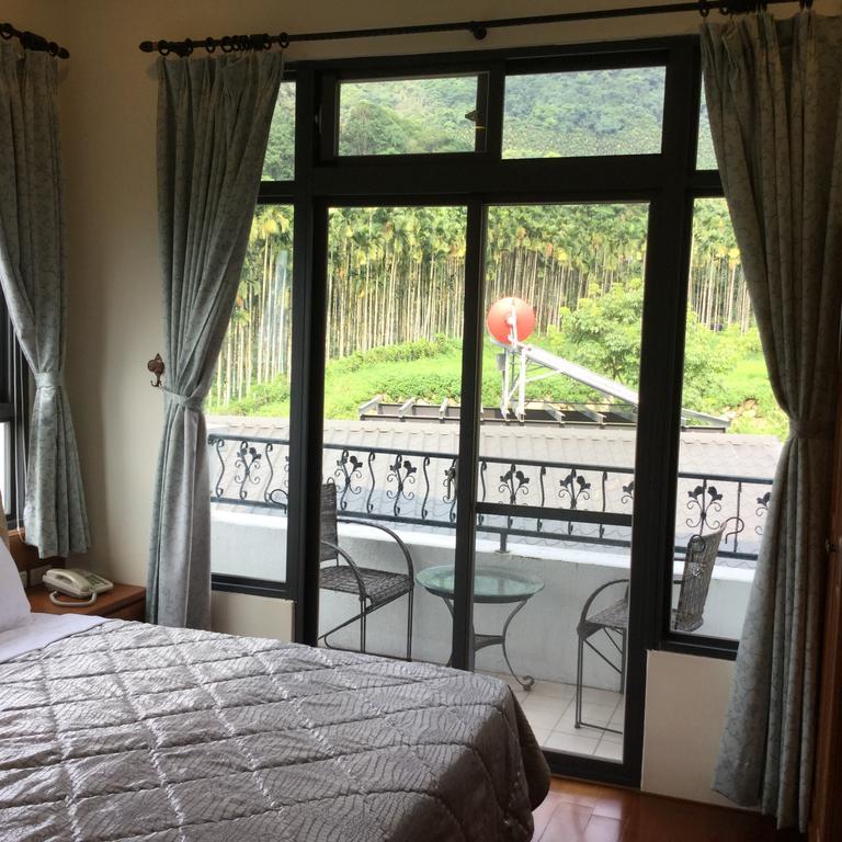 闕麒景觀民宿chill Villa B&B ผูหลี่ ภายนอก รูปภาพ