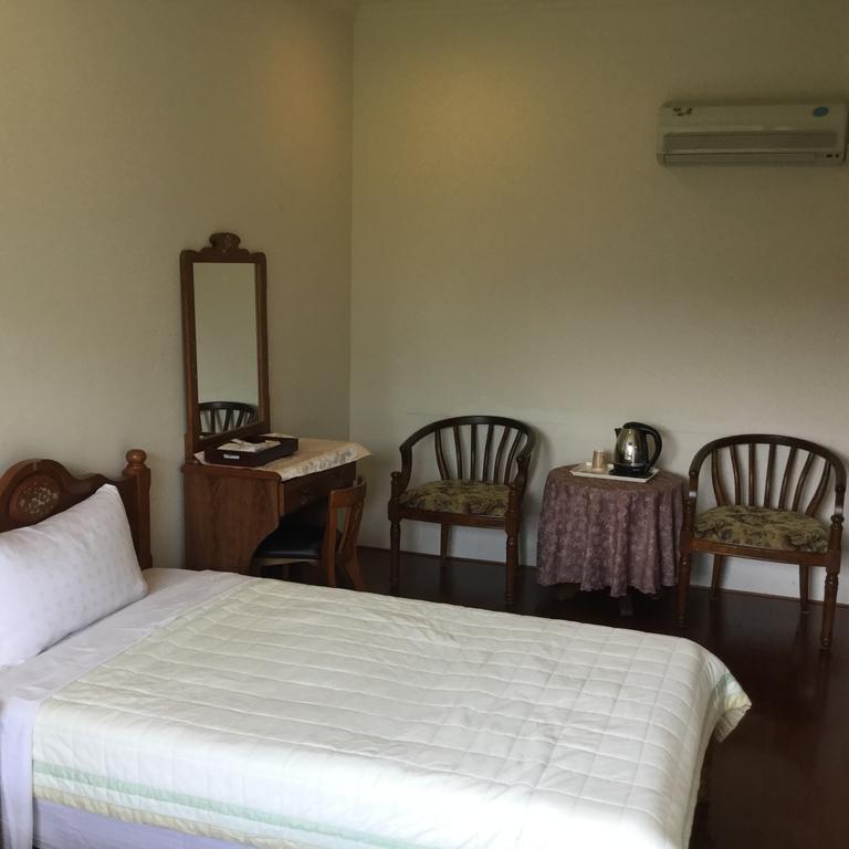 闕麒景觀民宿chill Villa B&B ผูหลี่ ภายนอก รูปภาพ